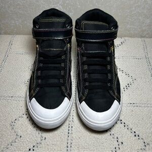 Women's Converse All Star High Tops Size 5 Black w/Rainbow Stitching Vintage